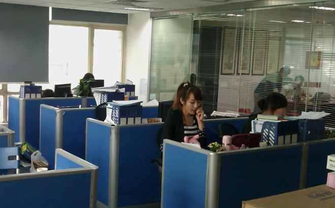 郑州市擎云科技企业官网高防防护架构设计要点解析
